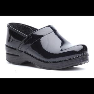 Dansko XP Clogs